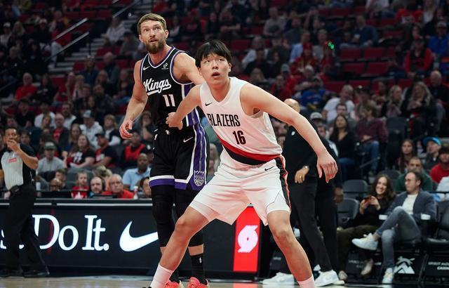 不论在哪里, src 不论在哪里, src